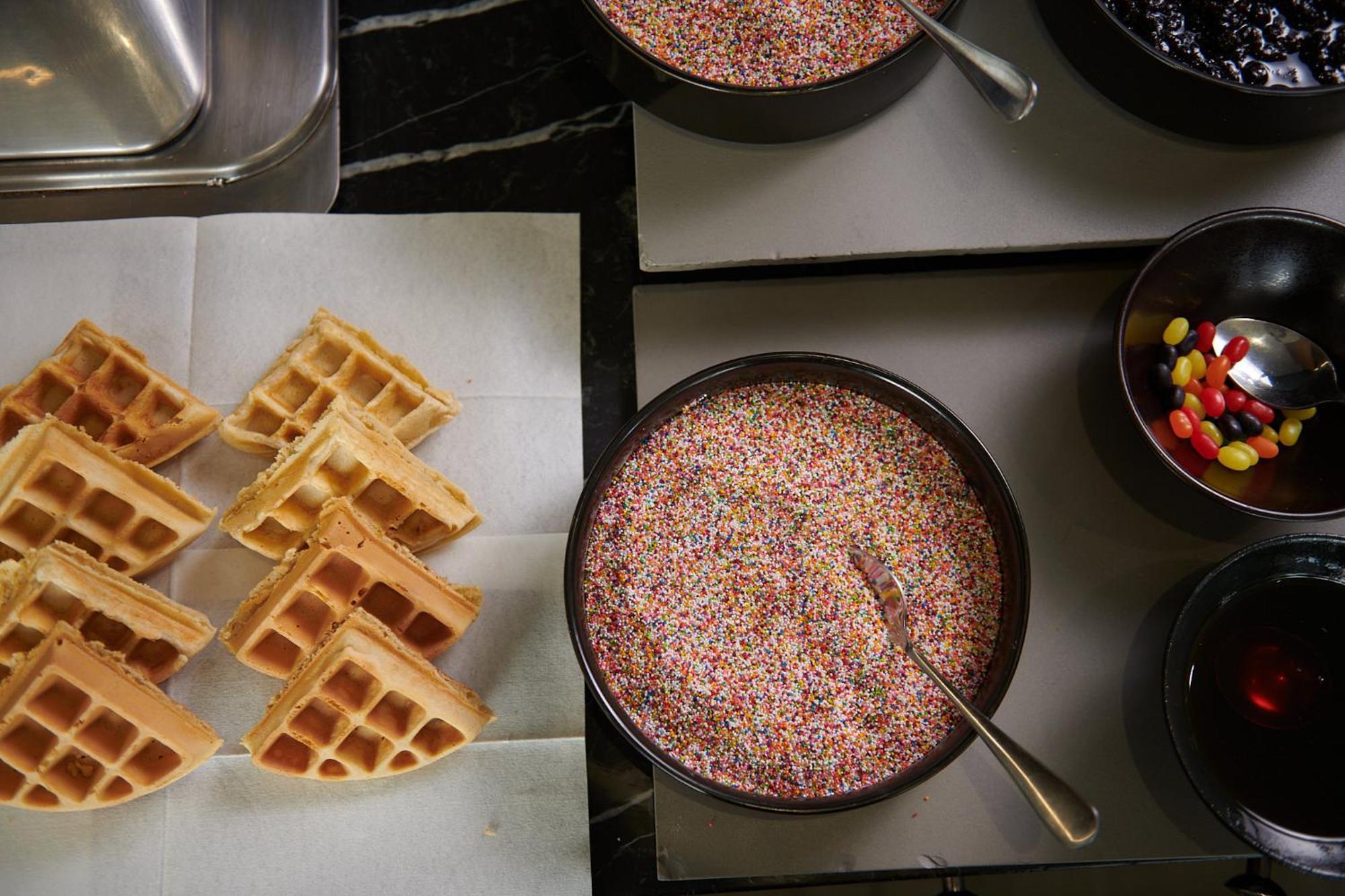 ذا كابيتال بيرلز دوربان المظهر الخارجي الصورة Belgian waffles