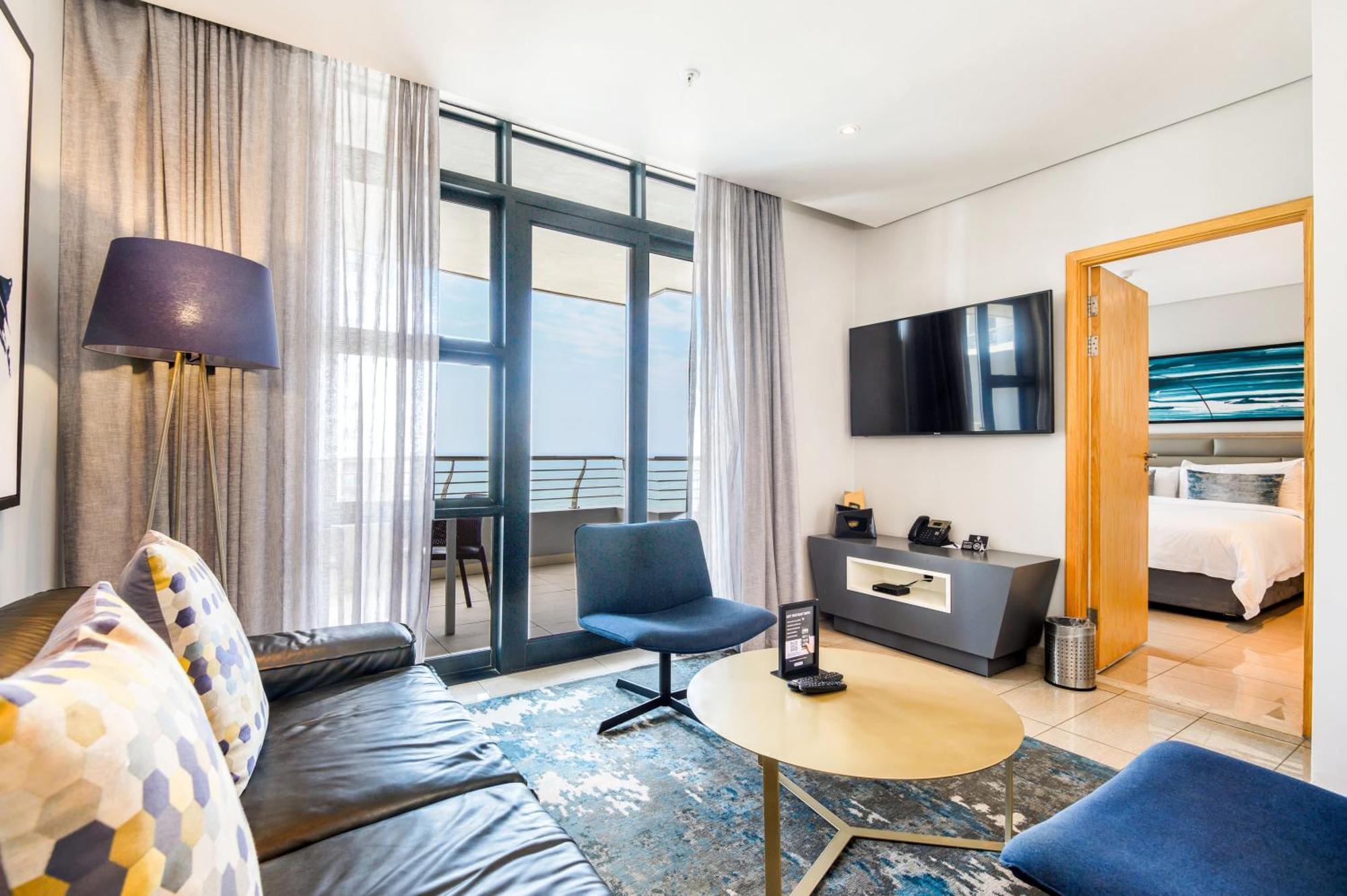 ذا كابيتال بيرلز دوربان المظهر الخارجي الصورة A suite at the hotel