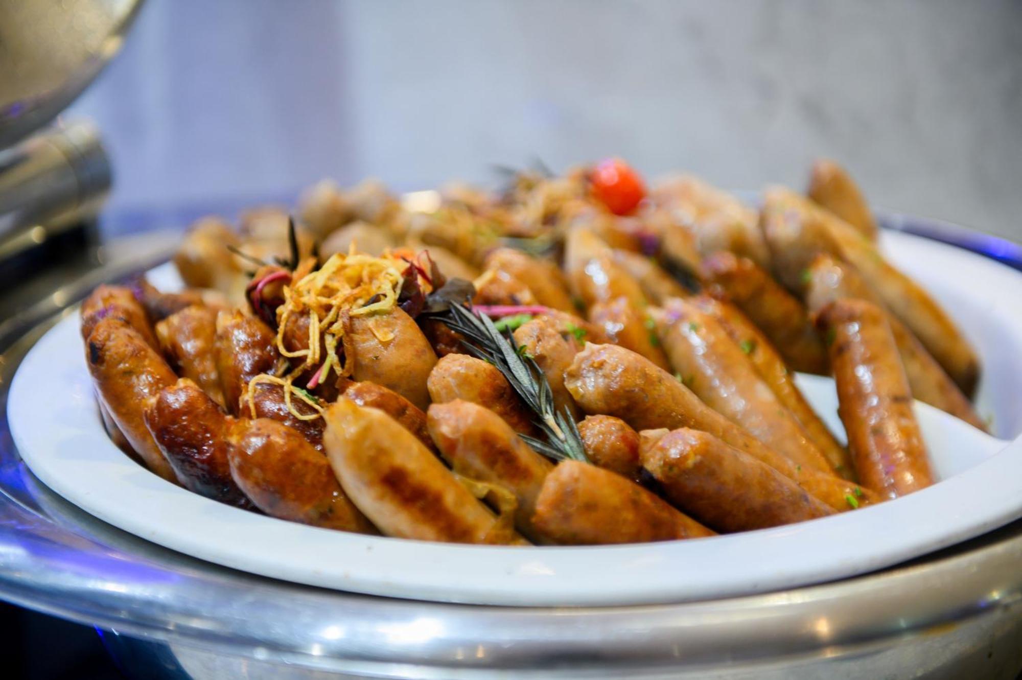 ذا كابيتال بيرلز دوربان المظهر الخارجي الصورة Thai sausage