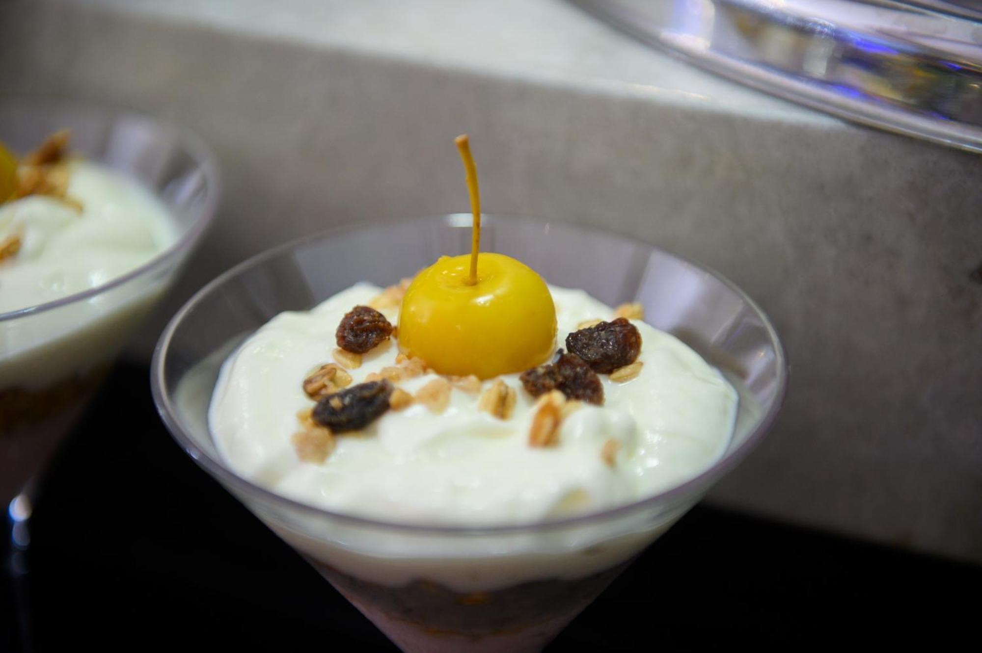 ذا كابيتال بيرلز دوربان المظهر الخارجي الصورة A yogurt dessert